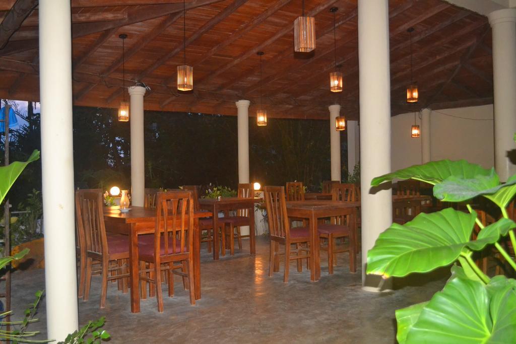 Surf Lanka Hotel Matara Ngoại thất bức ảnh